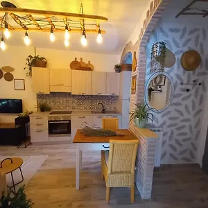  Appartamento Casa Fiorita 22 Italia